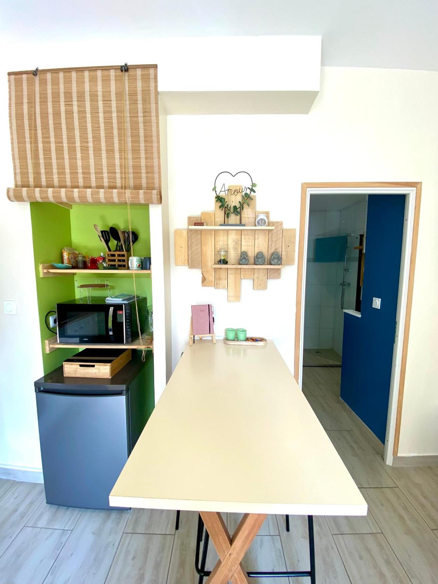 La Petite Escapade Apartment Кале Екстериор снимка